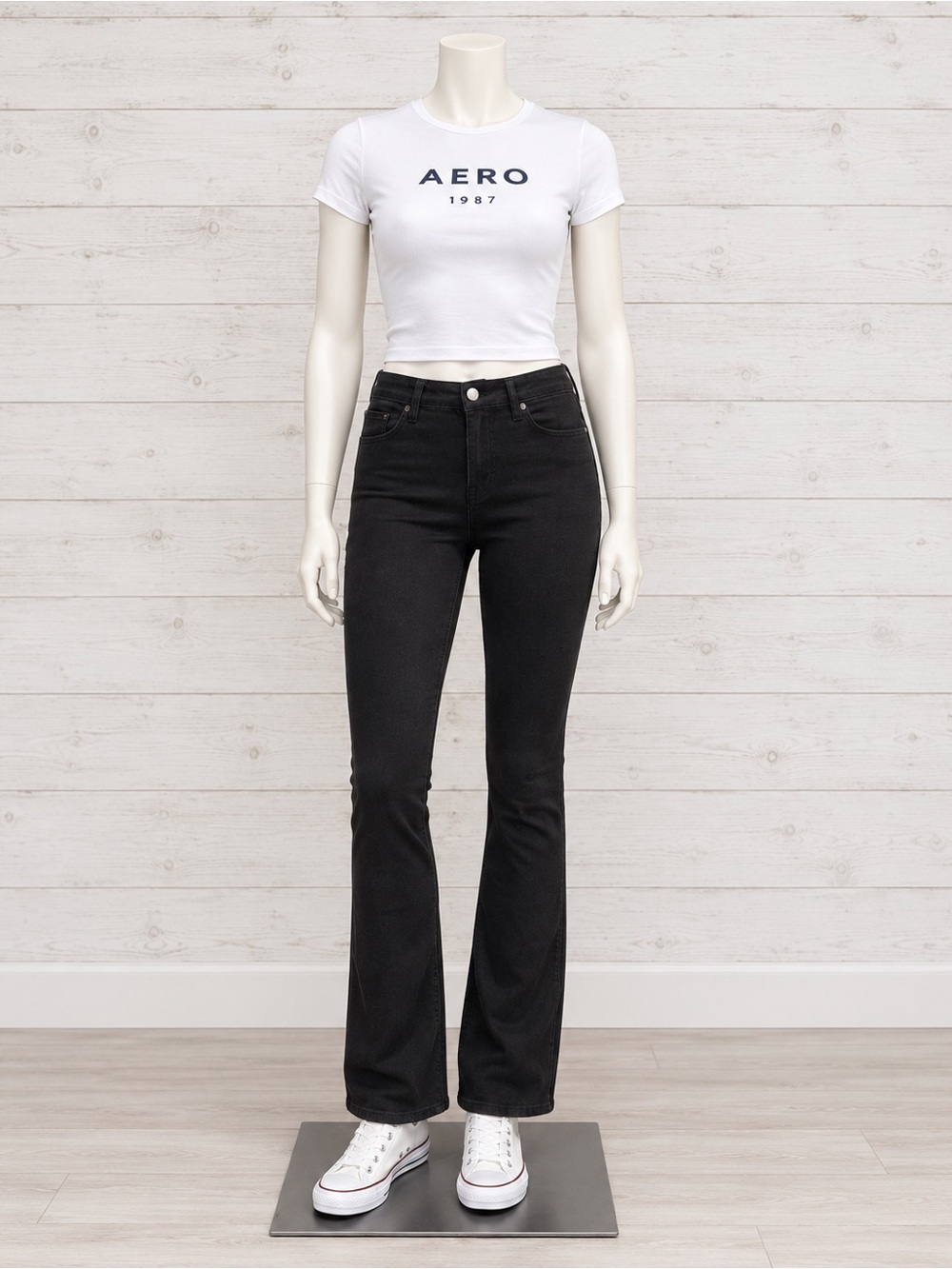 Aeropostale Jeans - Mid Rise Bootcut - Size 6